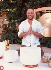 nikos unalome sound healing