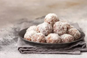 Ayurvedic breakfast energy balls made with dates, nuts, and spices – Vata-Pitta balancing recipe